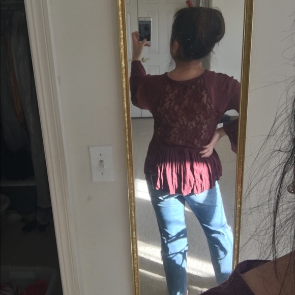 Open Lace Back Top - Picture 3 of 3